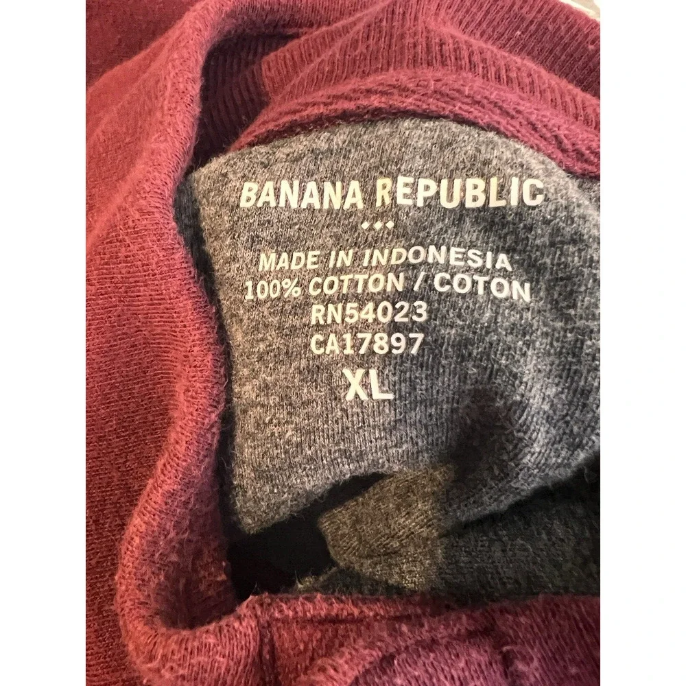 Banana Republic Quarter Button Shirt Men's XL Burgundy Cotton Work Casual